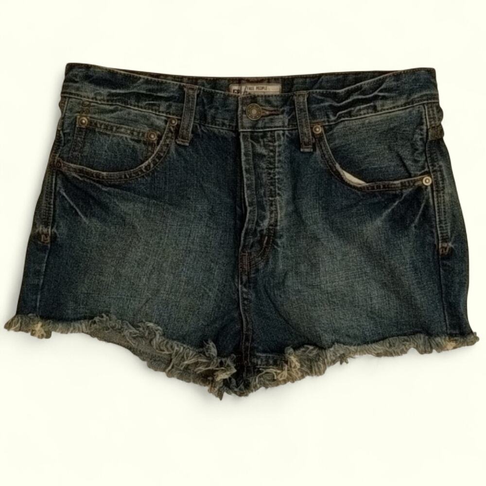Free People Cut Offs frayed Hem Jean Shorts Dark Wash Size 28